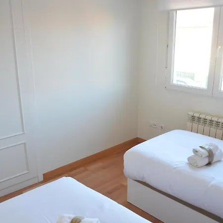 Hébergement de vacances Chalet Con Piscina A 5 Min Playa Liencres